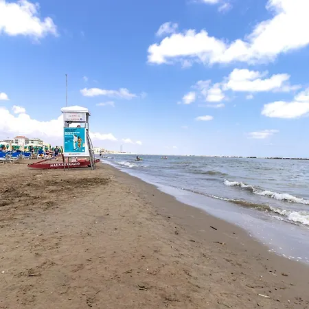 Giotto- 3 Minutes To The Sea Free Wifi Netflix Apartment *